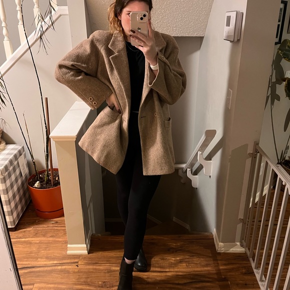 Vintage Wool Coat - Picture 8 of 12